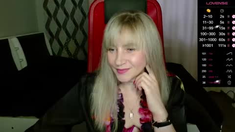 Janette online show from October 5, 2:00 pm