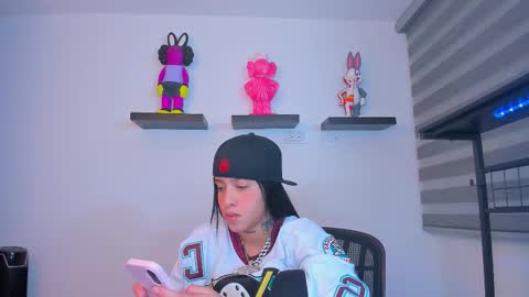 Snapshot of gangster_girl chatting on October 14, 11:40 pm GANG online show from October 14, 11:40 pm