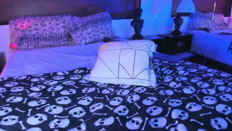  Usagi  online show from April 28, 2:27 am