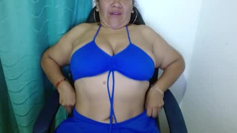 Snapshot of gatika_sexy chatting on February 21, 11:54 pm katia online show from February 21, 11:54 pm