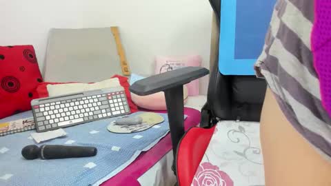 Mfe online show from October 21, 8:35 pm