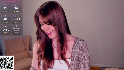 Emily online show from April 20, 6:33 pm