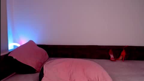 Snapshot of gentle__woman chatting on January 18, 4:15 am Chrisa online show from January 18, 4:15 am