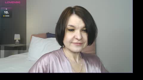 Snapshot of gentlywomen chatting on February 10, 11:15 am Elena online show from February 10, 11:15 am