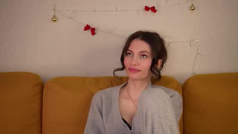 georgiamorandi online show from December 20, 11:14 am