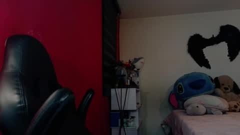Georgina  online show from June 8, 1:28 am