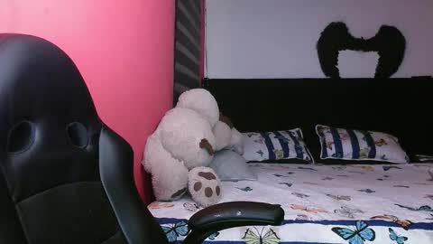 Georgina  online show from February 7, 3:32 am