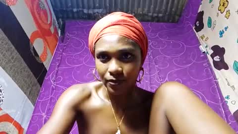 gggloria online show from March 19, 8:07 am