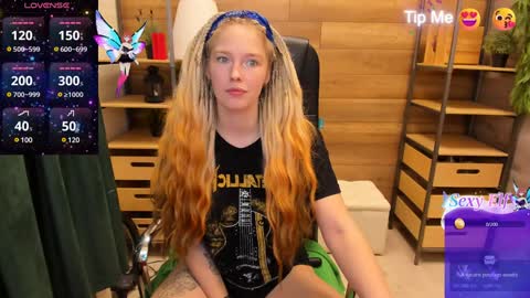 Snapshot of ghostly_temptation chatting on January 9, 5:44 am Sweety online show from January 9, 5:44 am