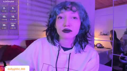 Allison  online show from June 5, 8:48 pm