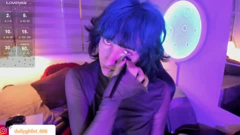 Allison  online show from April 23, 8:44 pm