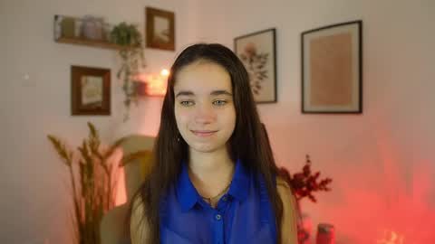 Gia Paige18 online show from October 2, 1:38 pm