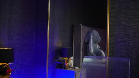  Gia  online show from April 23, 9:06 pm