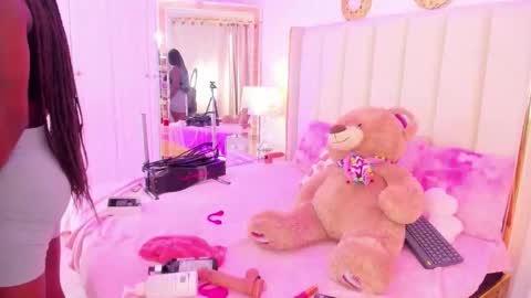 Gianina online show from January 7, 8:45 pm