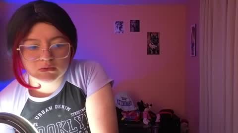 Gigi hart online show from May 14, 6:19 am