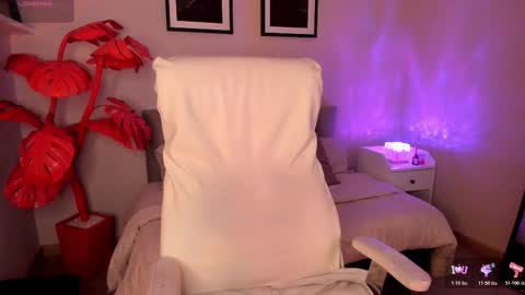 GIGI online show from March 13, 6:04 am