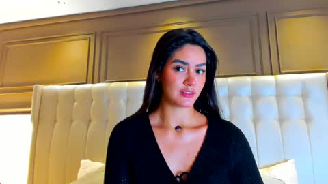 gigi wilden online show from April 13, 11:33 am