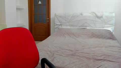 Kate online show from April 25, 12:41 pm