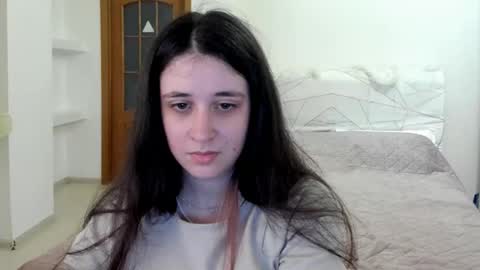 Kate online show from April 22, 9:50 am