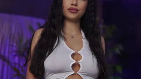 Gina online show from April 24, 7:05 pm