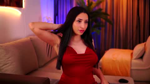 Snapshot of ginavalentinna chatting on January 26, 7:31 pm Gina online show from January 26, 7:31 pm