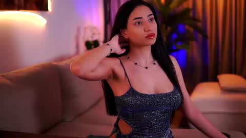 Snapshot of ginavalentinna chatting on March 2, 8:03 pm Gina online show from March 2, 8:03 pm