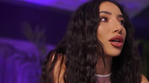 Gina online show from April 22, 7:22 pm