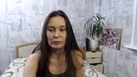 ginaxsoulah   online show from January 8, 12:09 pm