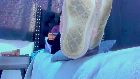 Miss online show from November 18, 5:36 pm