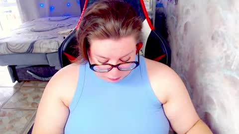 Alexa here online show from June 25, 11:02 am