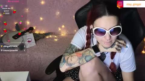 Snapshot of ginger_stay chatting on March 5, 10:44 pm Ginger online show from March 5, 10:44 pm