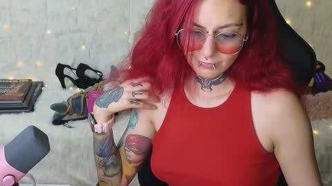 Snapshot of ginger_stay chatting on September 30, 11:53 pm Ginger online show from September 30, 11:53 pm