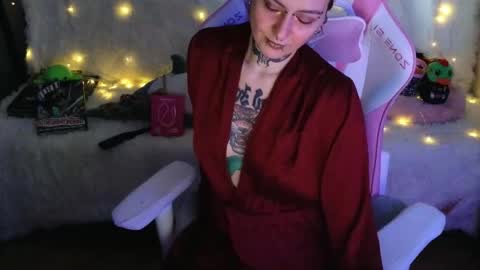 Ginger online show from April 14, 8:47 am