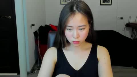 Snapshot of ginnycherry chatting on March 12, 6:32 pm Ginny online show from March 12, 6:32 pm