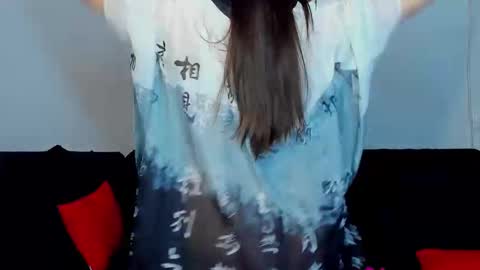 Snapshot of ginnycherry chatting on February 4, 10:43 am Ginny online show from February 4, 10:43 am