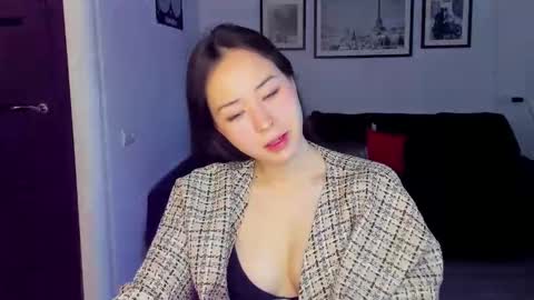 Snapshot of ginnycherry chatting on February 25, 10:59 am Ginny online show from February 25, 10:59 am