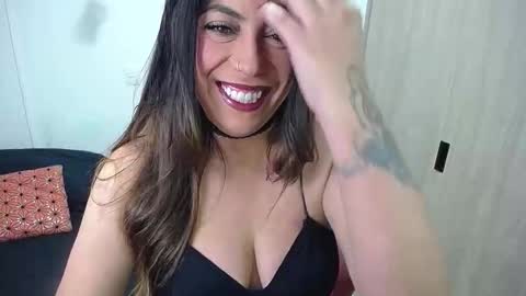 Giorgia online show from April 11, 3:34 am