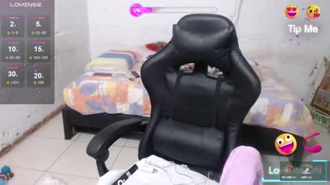 Mary online show from January 12, 3:07 am