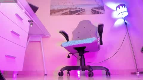 Georgina Martinez online show from April 24, 10:56 pm