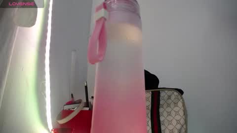 Snapshot of giorivera199 chatting on September 24, 7:51 am GIO RIVERA online show from September 24, 7:51 am