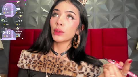 Snapshot of giovanna_oliveira chatting on January 5, 4:25 am Giovanna online show from January 5, 4:25 am