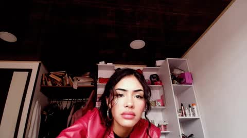 giovanna_oliveria online show from February 21, 4:51 pm