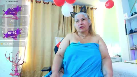 Snapshot of girl_amada chatting on September 26, 11:45 pm Girl Amada online show from September 26, 11:45 pm