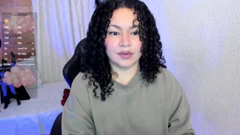 girl_inline online show from February 17, 11:22 pm