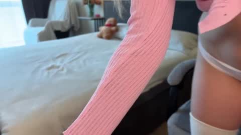 Sabi ------ online show from September 16, 7:16 am