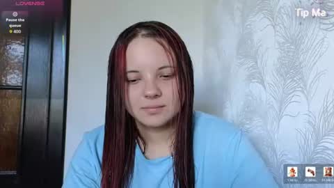 girl_shy07 online show from July 15, 6:51 am