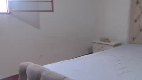 Victoria online show from March 15, 8:00 pm