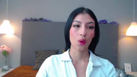  Gisell  online show from January 21, 1:22 pm