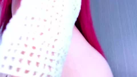 Gigi  online show from March 8, 5:11 am