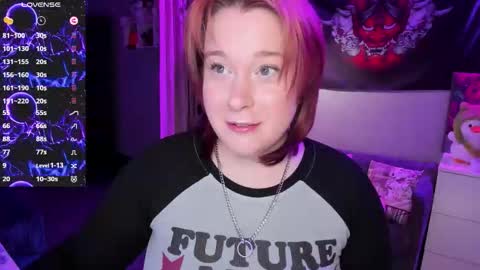 Snapshot of gitera_ chatting on October 20, 7:50 pm AlexaMillis online show from October 20, 7:50 pm